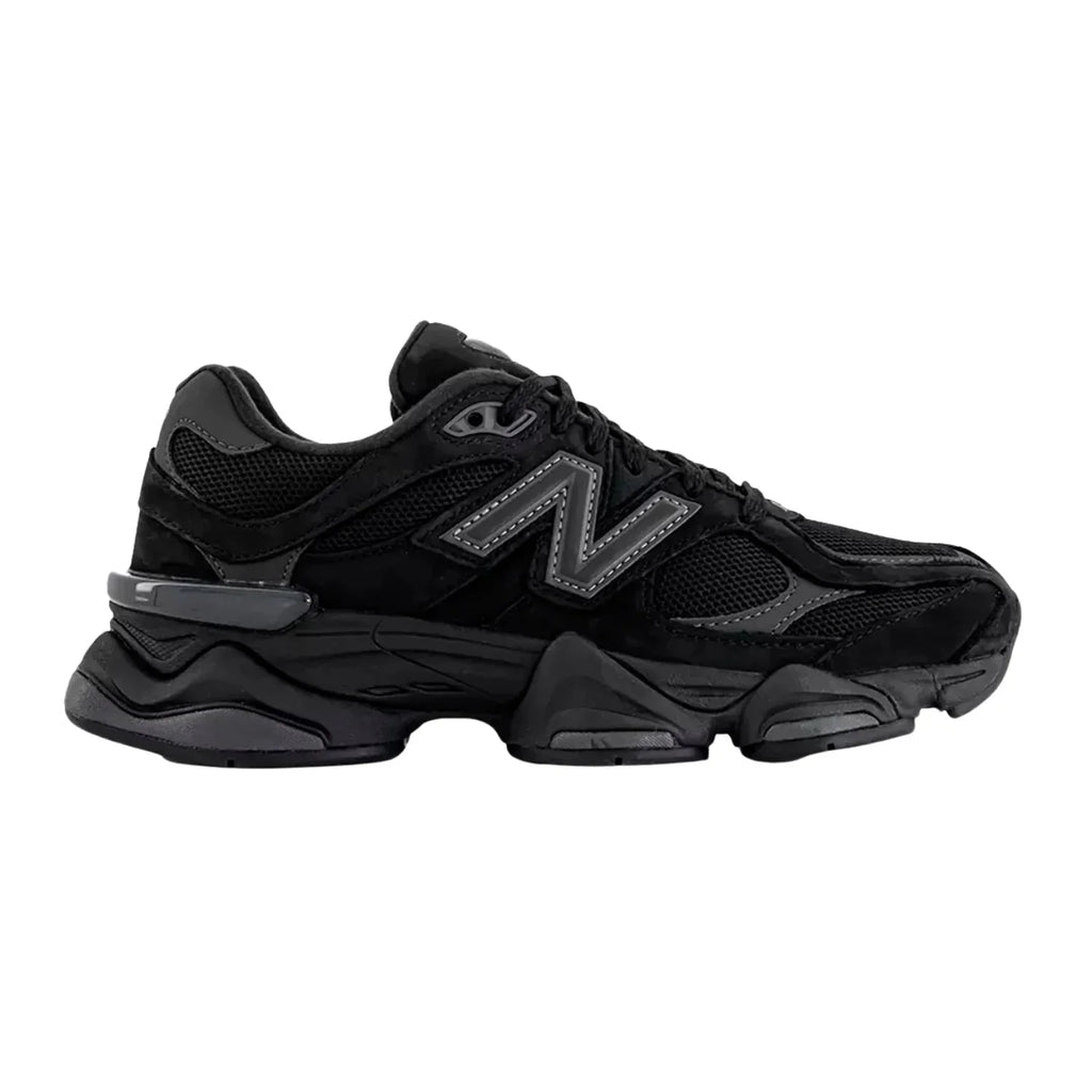 New Balance 9060 unisexe – Triple noir – vue 1