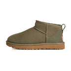 UGG Classic Ultra Mini Femme – Moss Green / Amphora – profil exterieur