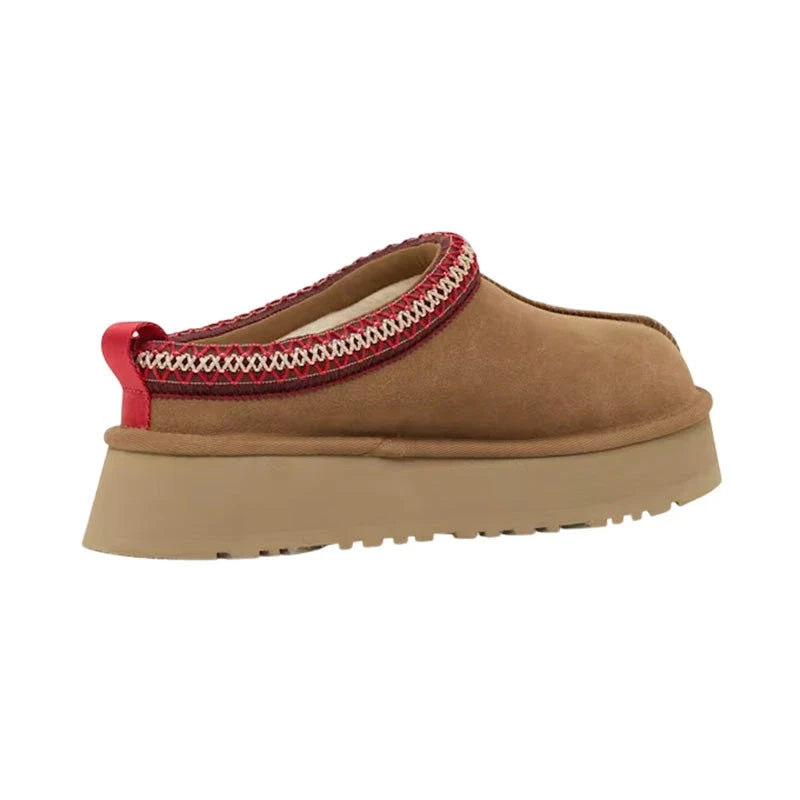 UGG Tazz II Femme – Chestnut & Beige – trois quarts arriere