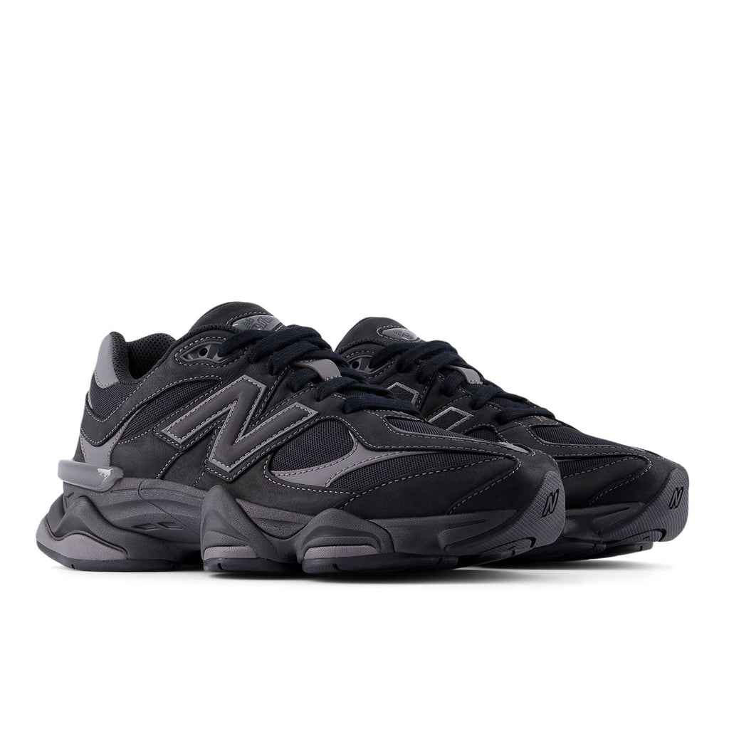 New Balance U906079E Triple noir – vue 4